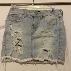 denim skirt